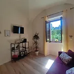 La Casina Nel Borgo Βολτέρρα