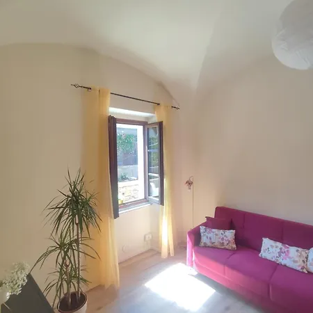 La Casina Nel Borgo Volterra