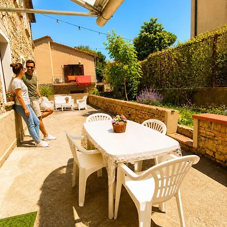 La Casina Nel Borgo Appartement