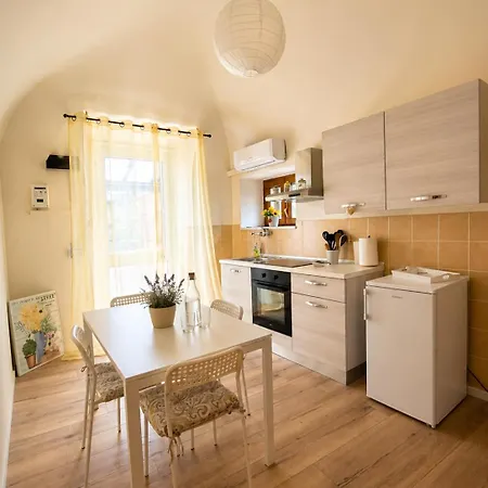 La Casina Nel Borgo * Volterra
